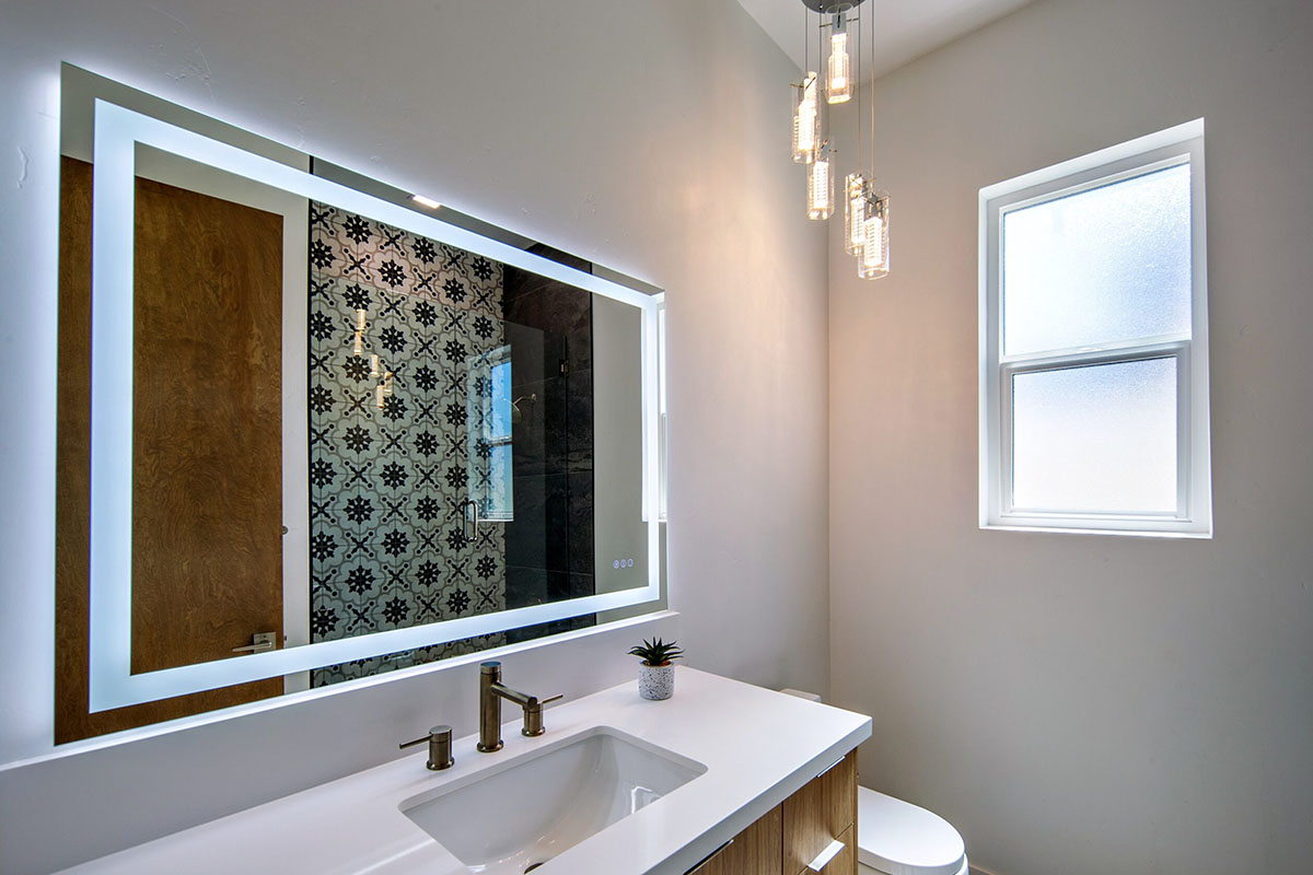 Modern Bathroom
