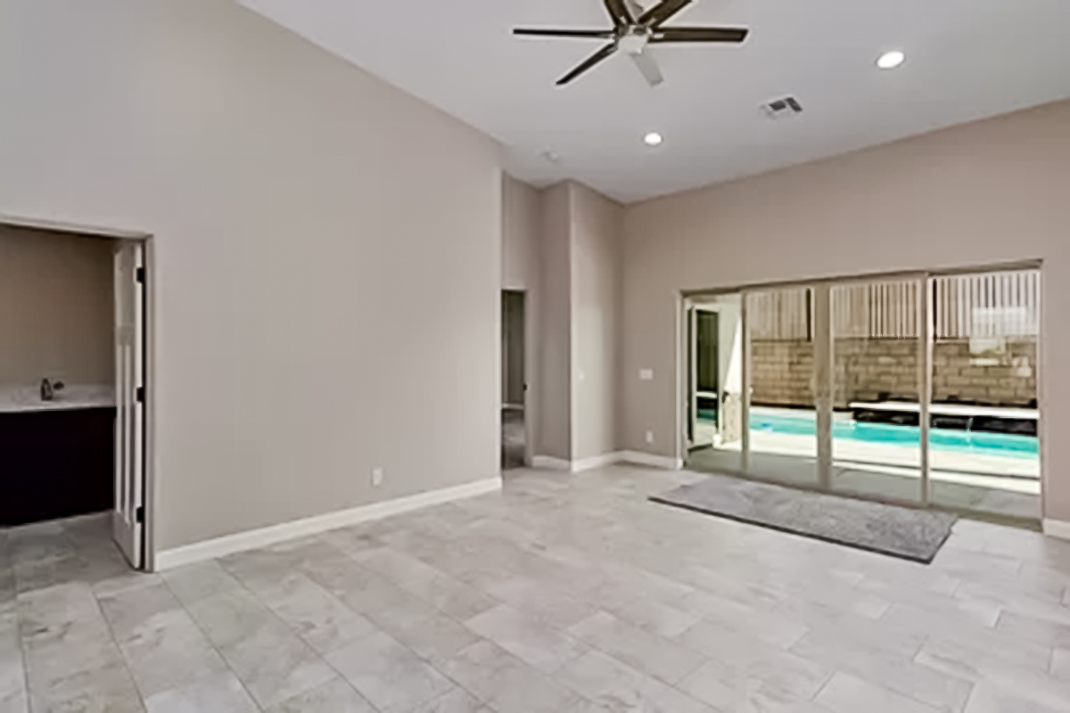 Lake Havasu Spec Home Living Room